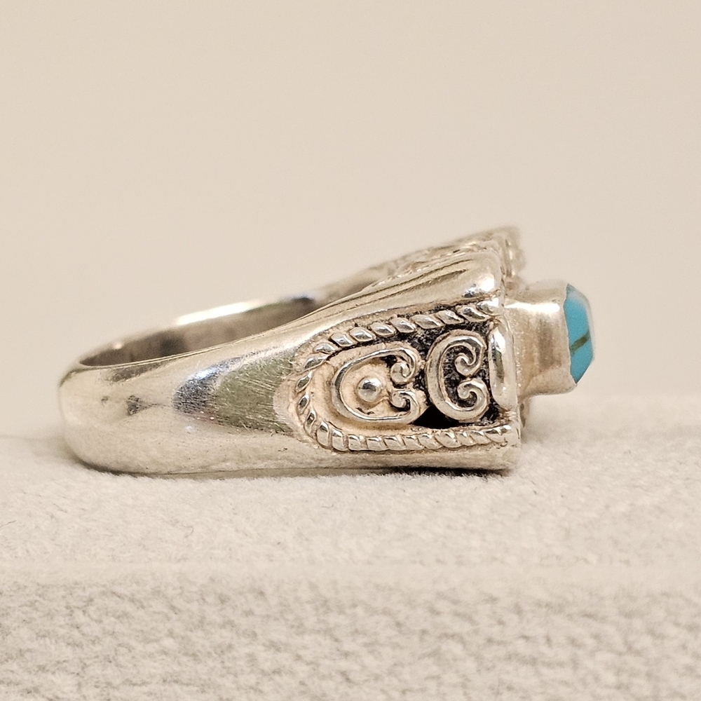 925 Sterling Silver with Turquoise Ring Size 8.75